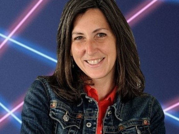 Laysha Ostrov